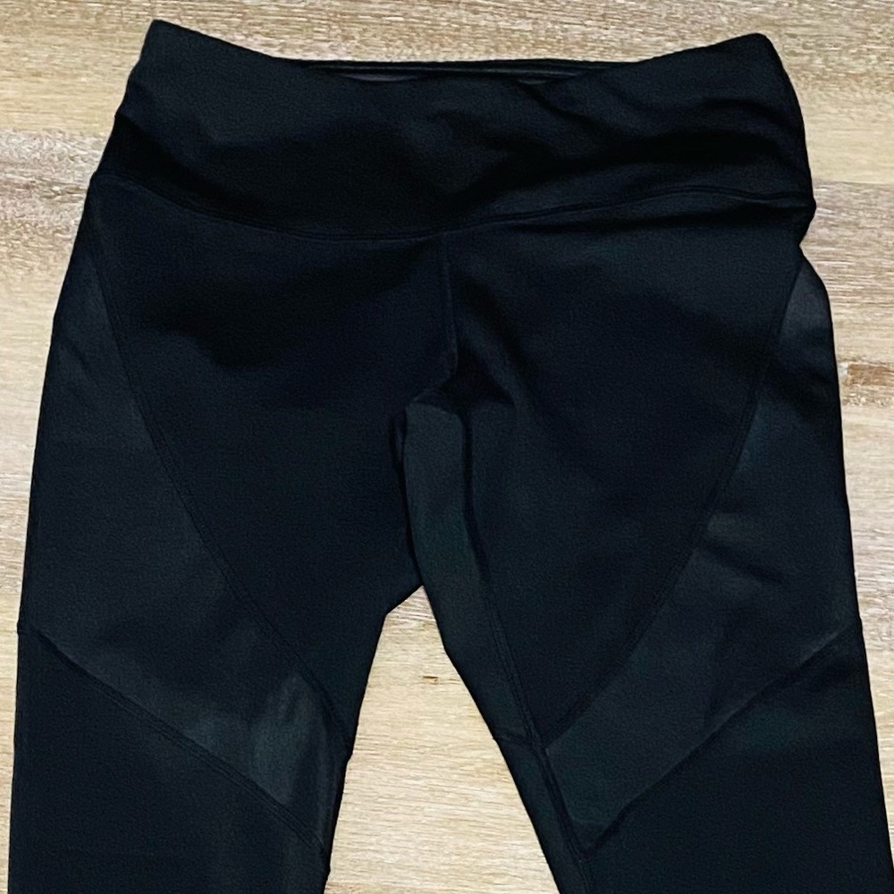 90 Degree By Reflex Reversible Black Leggings - Picture 6 of 6